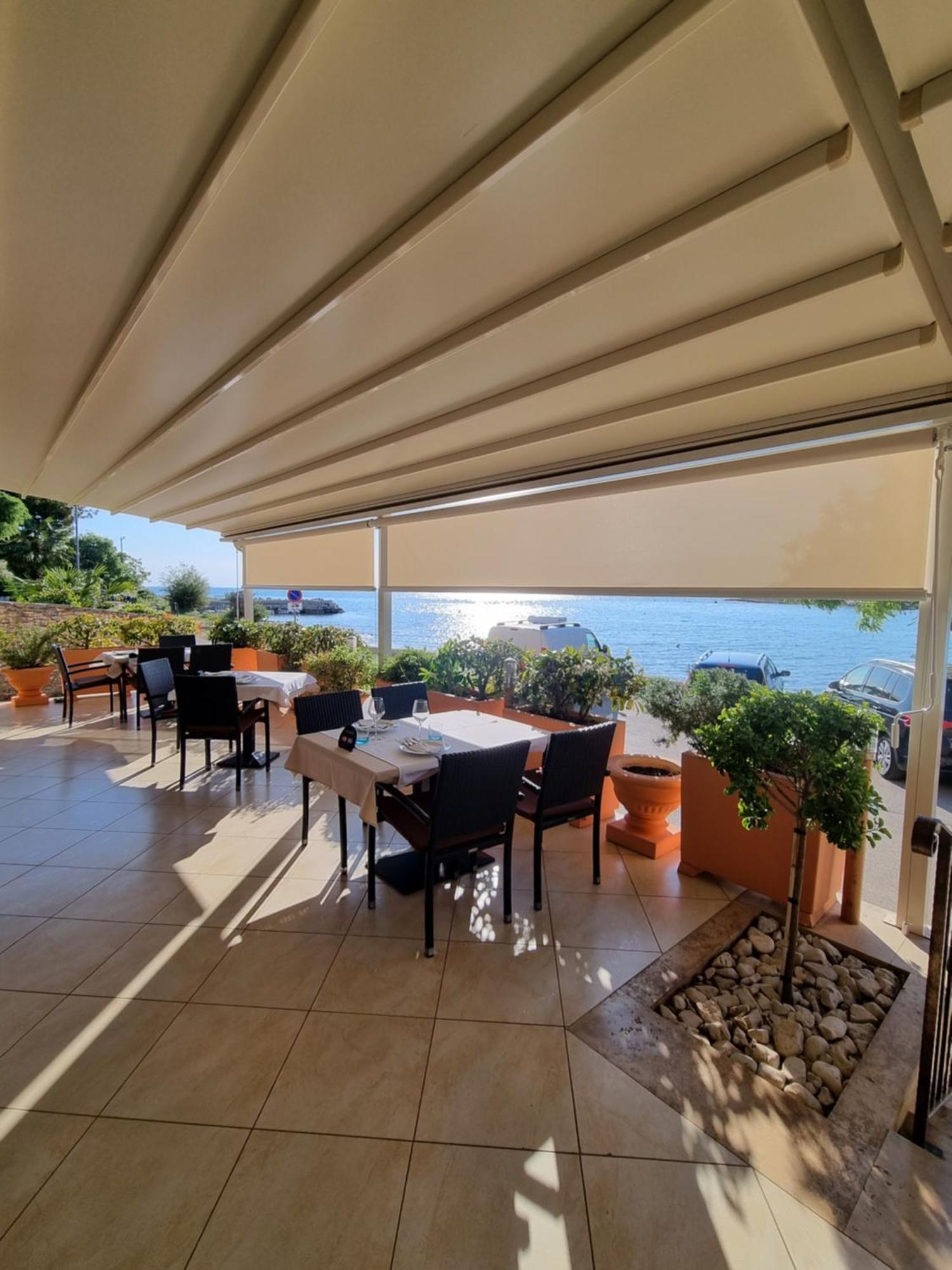Hotel Zlatna Vala أوماغ المظهر الخارجي الصورة